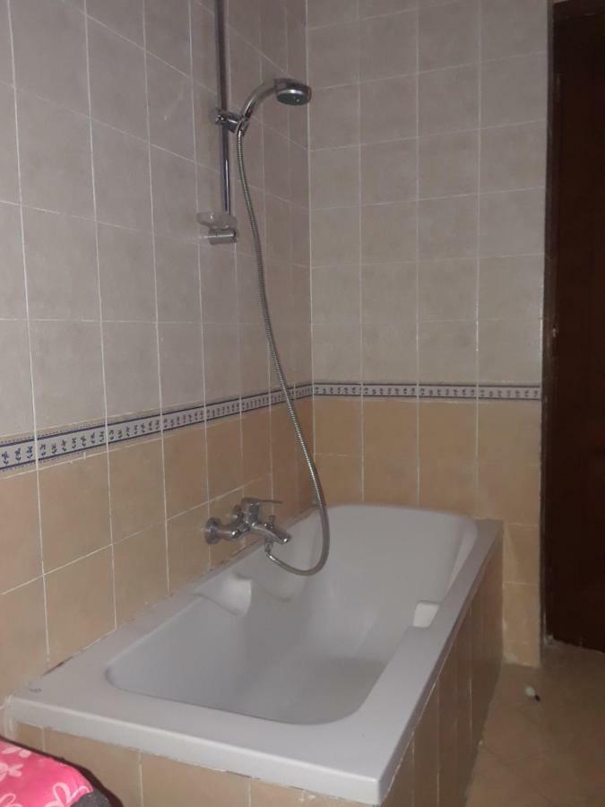 Cheerful Spacious Apartment In Rehab City , Fully Equipped, Guest First Choice & Best Offer In The City مدينة الرحاب カイロ エクステリア 写真